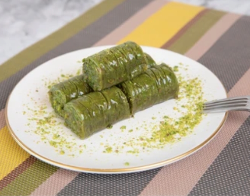 Taze Fırınlanmış 1000 Gr Fıstık Sarma Samsun pasta